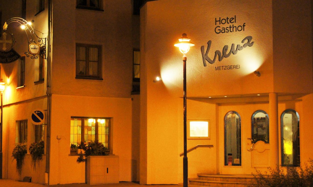 באד בוכאו Hotel Gasthof Kreuz מראה חיצוני תמונה